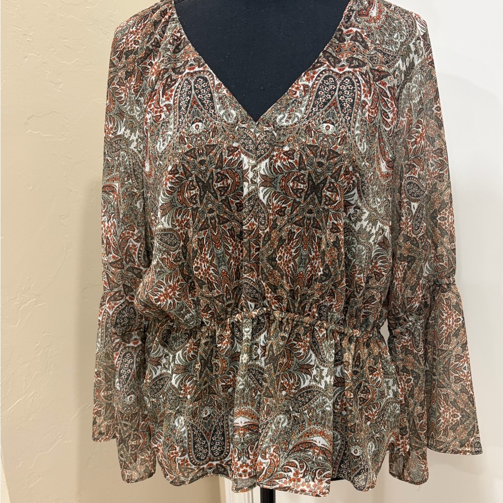 Velvet Heart Brown Paisley V-Neck Peplum Blouse